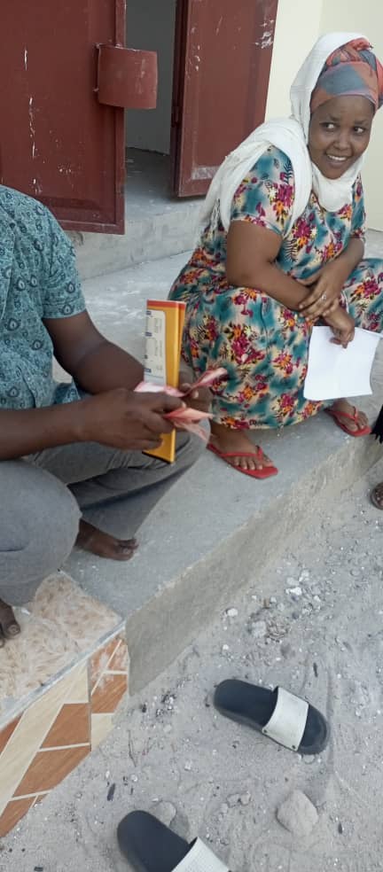 Helping Mother of Triplet